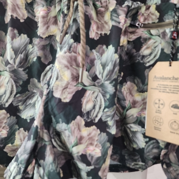 Avalanche ca512 tropical print large shorts - Picture 3 of 5